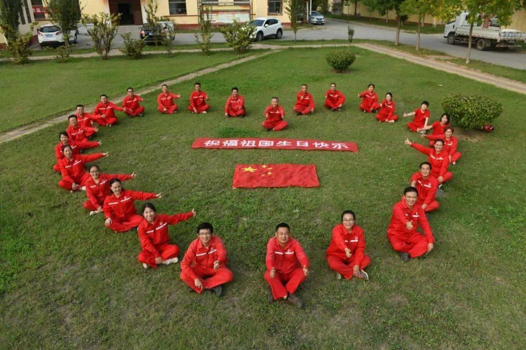 甜美奥莉暑假逛街
